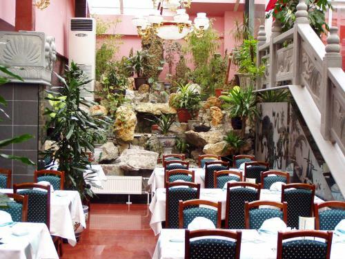 Hotel Astra