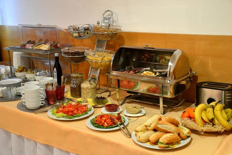 Hotel Blue Garni