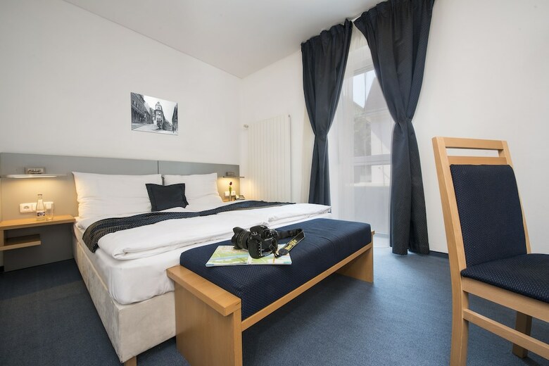 Hotel Blue Garni
