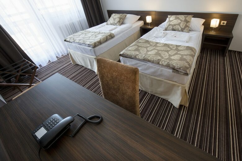 Hotel Satel