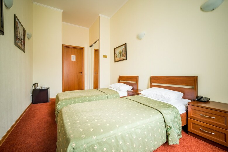 Hotel Solo On Liteyny