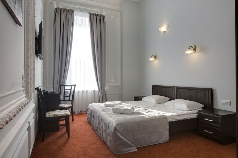 Hotel Solo On Liteyny