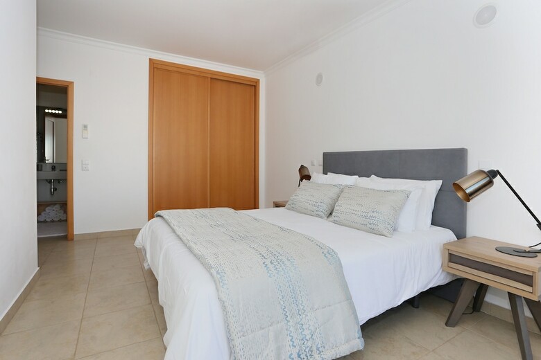 3 Bedroom Apartment With Pool