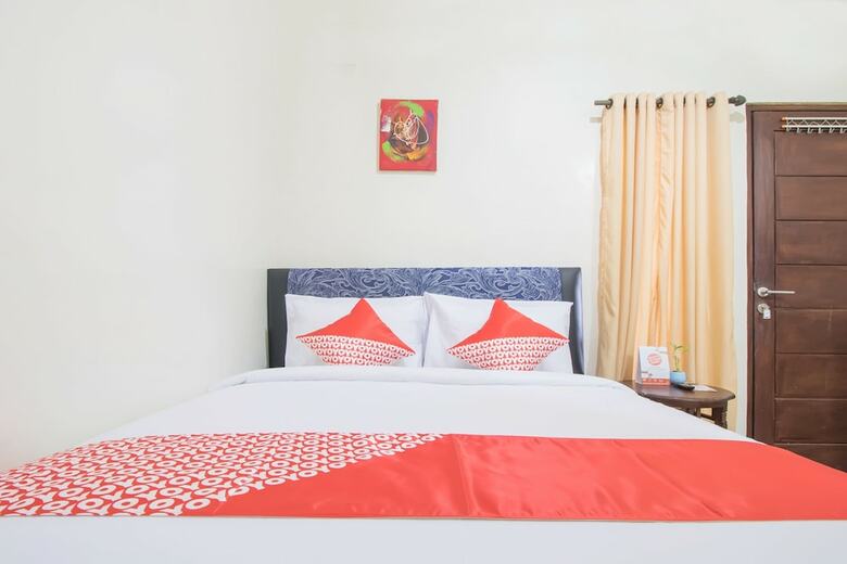 Hostal Oyo 2836 Sekar Sari Residence