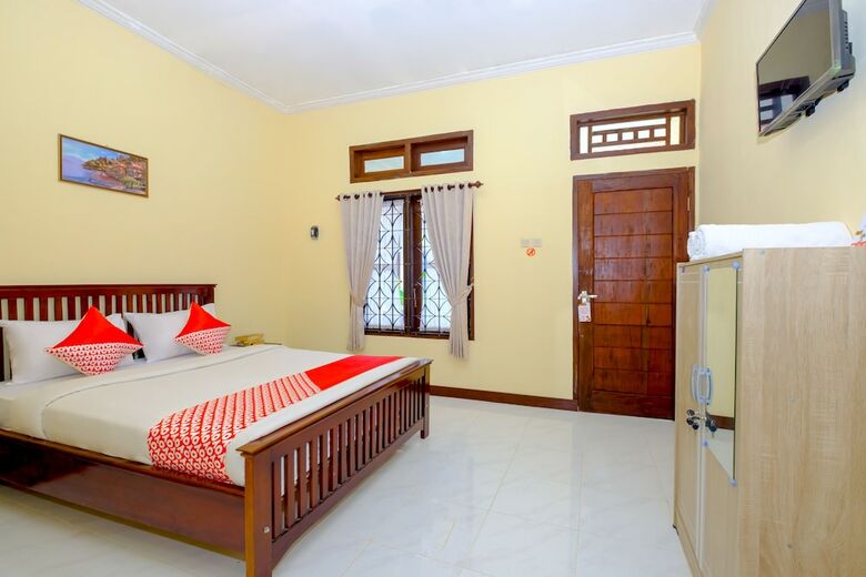Hostal Oyo 2864 Mangsit Garden Homestay