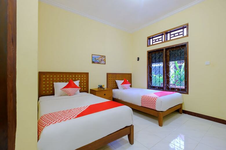 Hostal Oyo 2864 Mangsit Garden Homestay