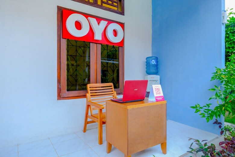 Hostal Oyo 2864 Mangsit Garden Homestay