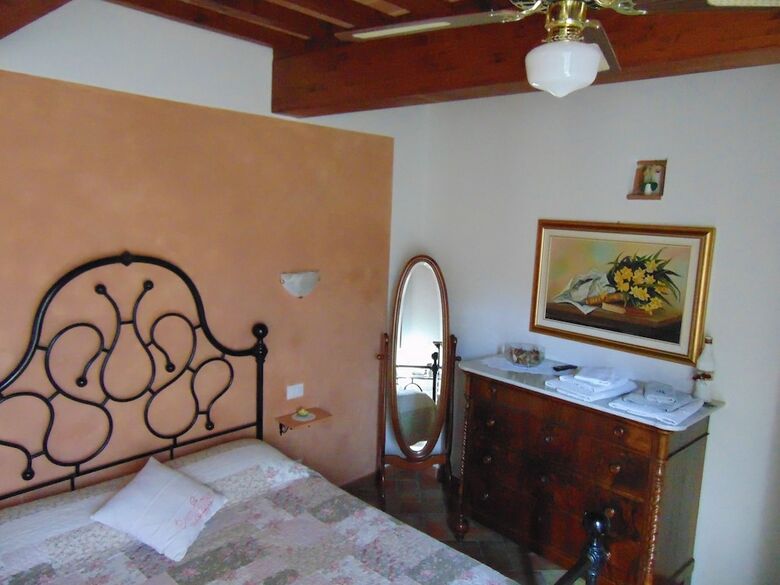 Bed & Breakfast Fra I Mesi