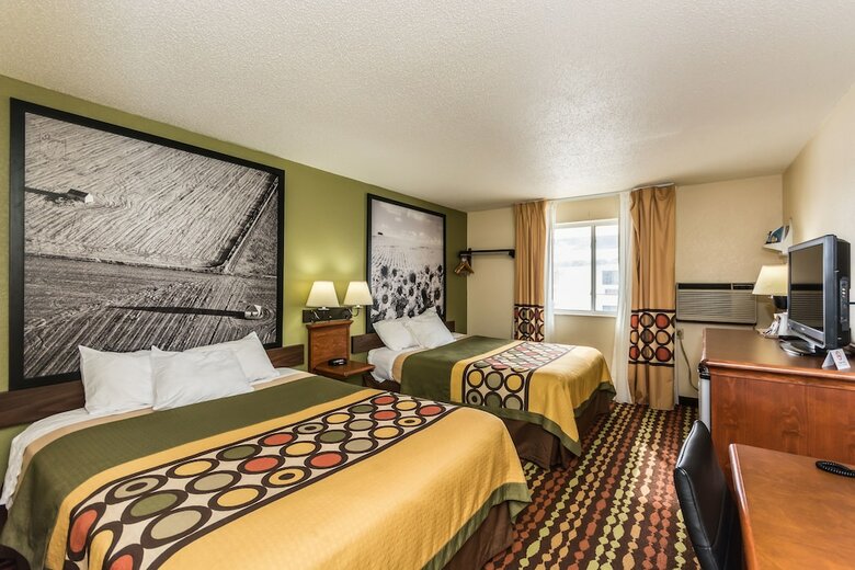 Motel Super 8 By Wyndham Grand Forks