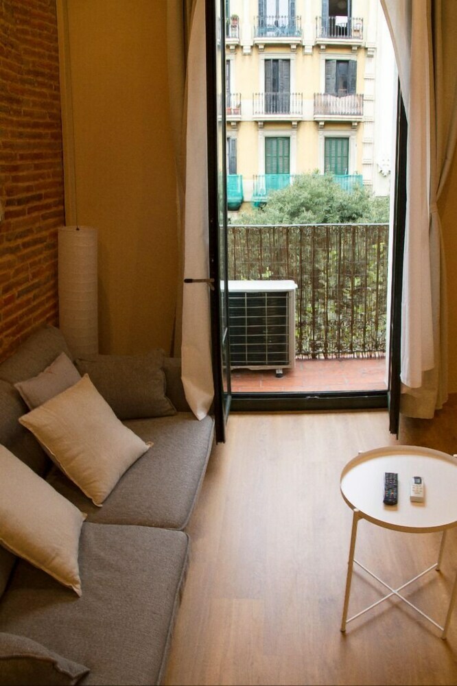 Apartamentos Suite Place Barcelona Diputaci�