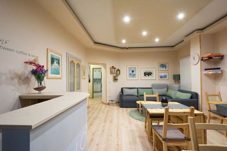 Hotel Snowake House