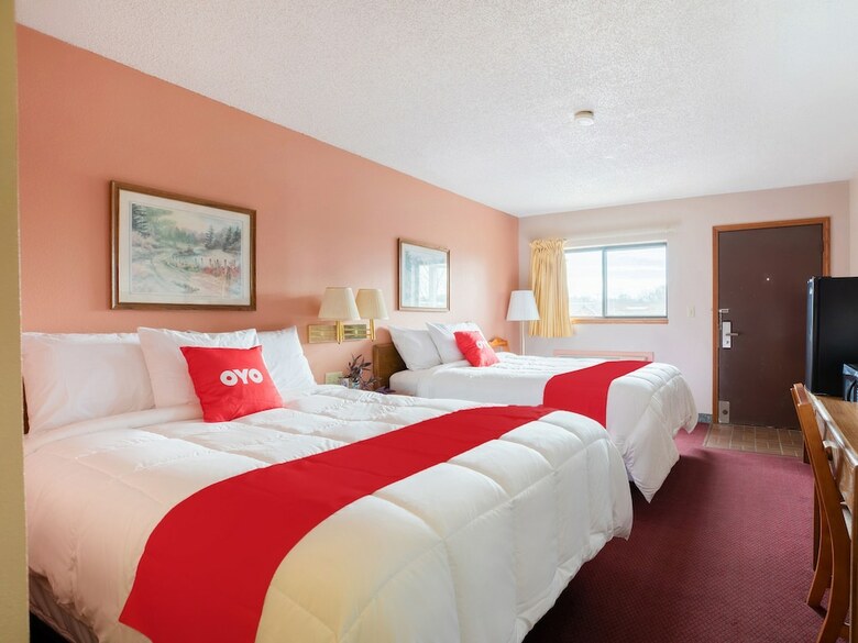 Oyo Hotel Ozark Mo Hwy 65
