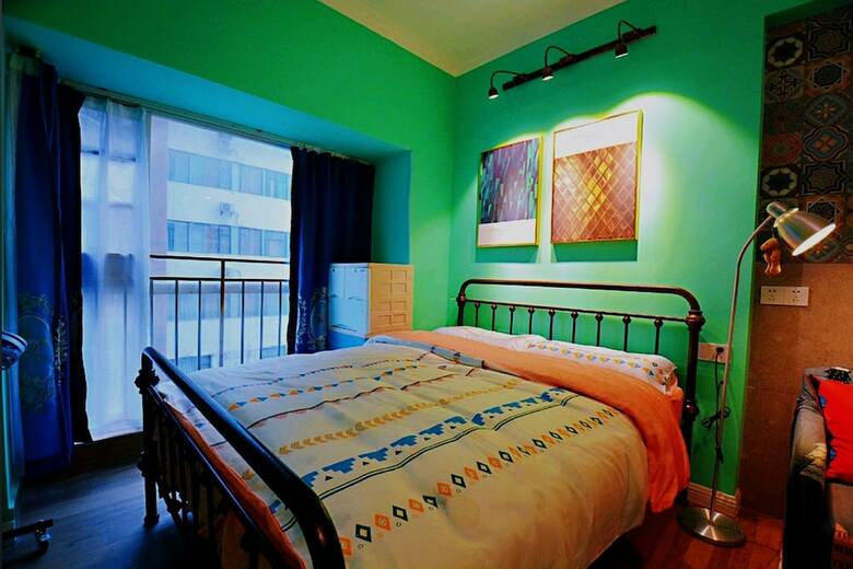 Apartamentos Avatar Green Light Queen Bed High Rise View