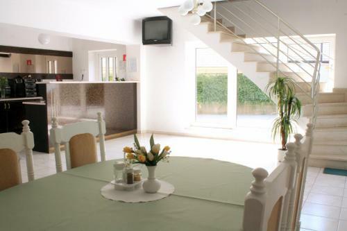 Bed & Breakfast Penzi�n Lux