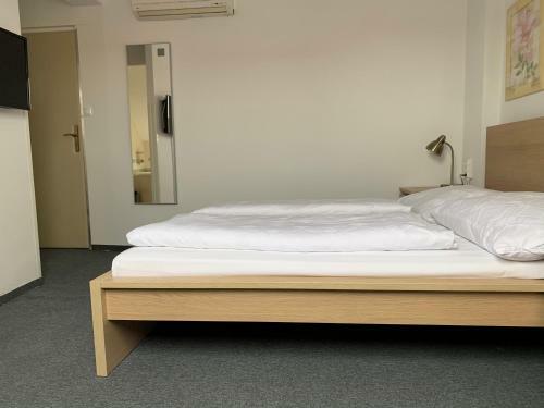Hostal Penzion Holiday