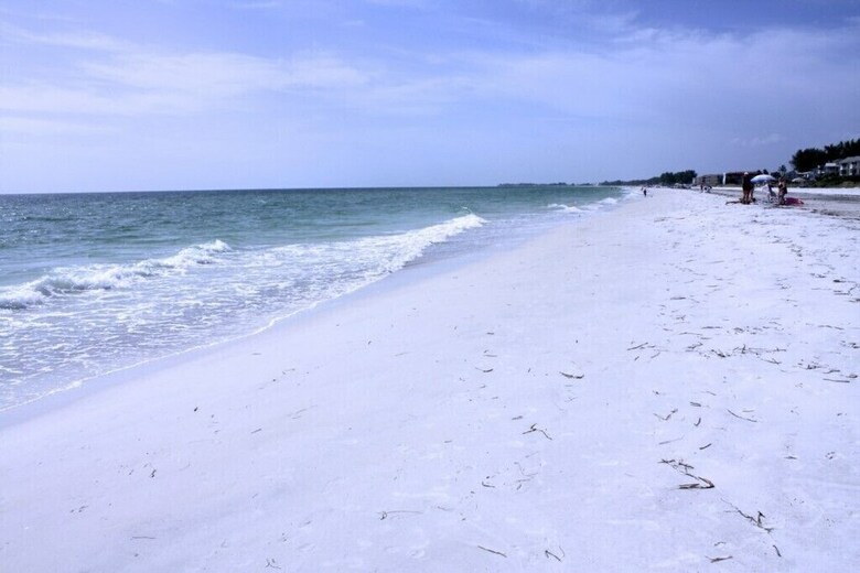 Apartamento The Anna Maria Island Beach Breeze
