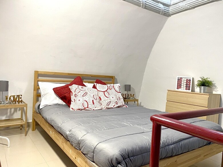 Apartment With One Bedroom In Madrid, With Wifi