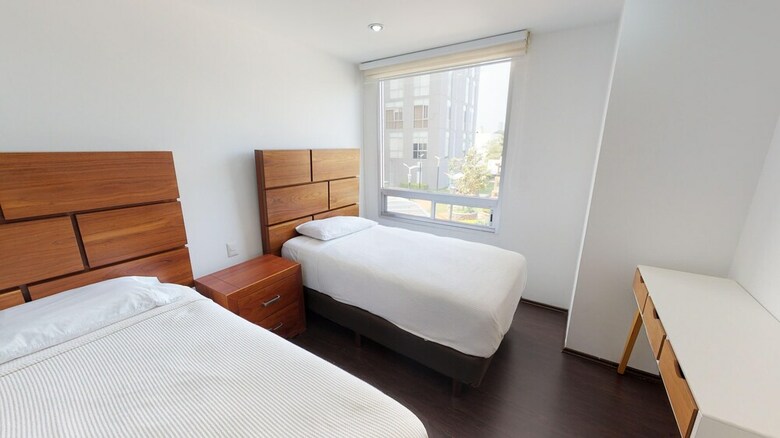 Comfortable And Trendy Apartment 2c