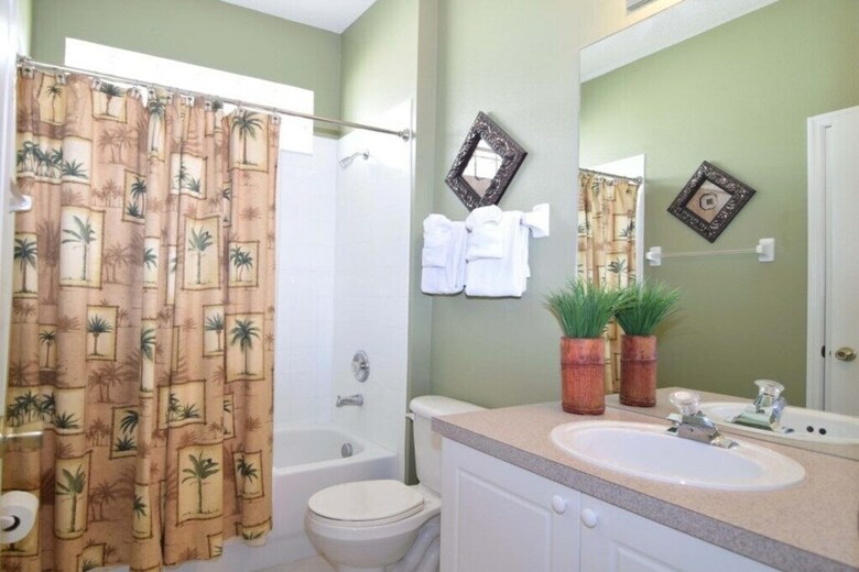 Windsor Palms Beautiful Pool Home Only 2.5 Miles F