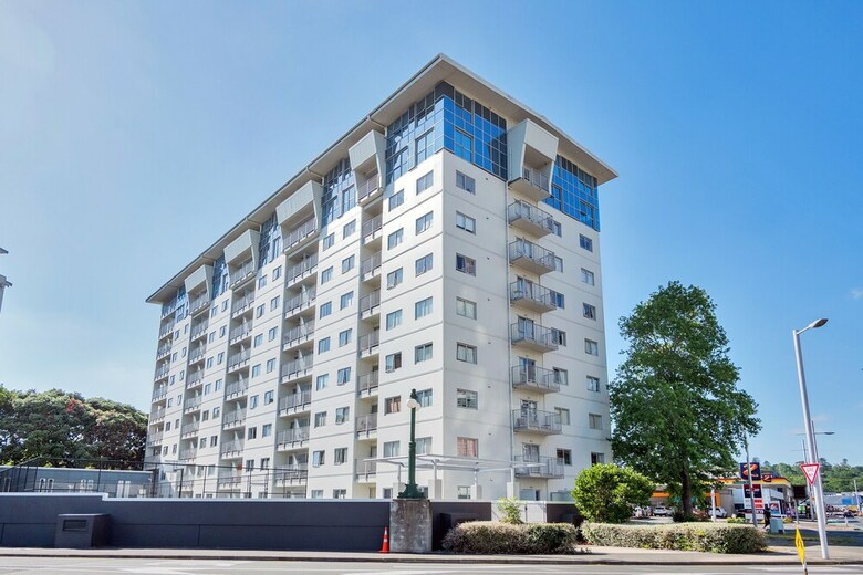 Stylish Central 2 Bedroom Apartment