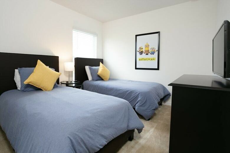 Villa Svv 003 - Providence Retreat 6 Bed Pool Home