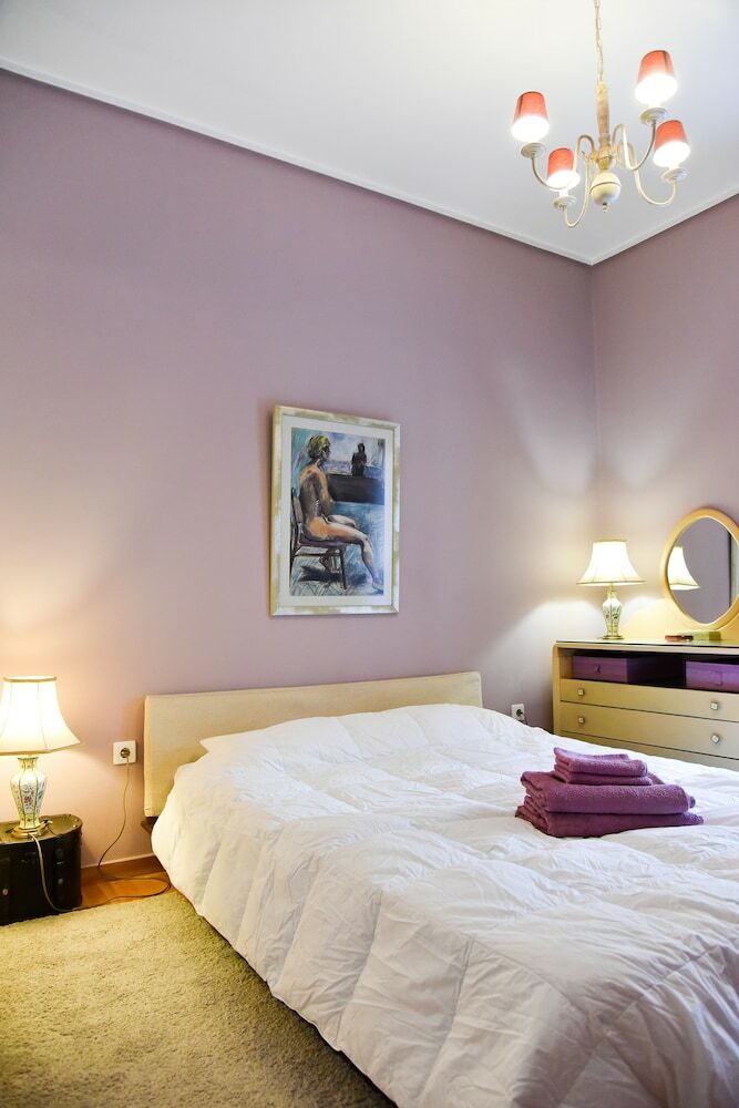 Family Apartment In Nea Smirni