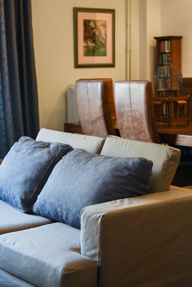 Family Apartment In Nea Smirni