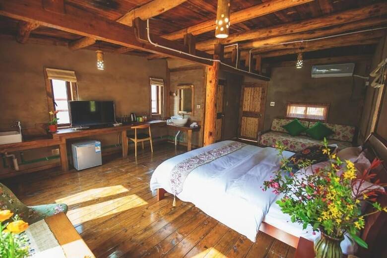 Bed & Breakfast Guyue Caotang Inn