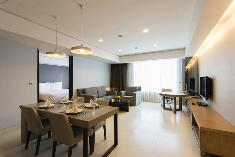 Hotel Nikko Saigon