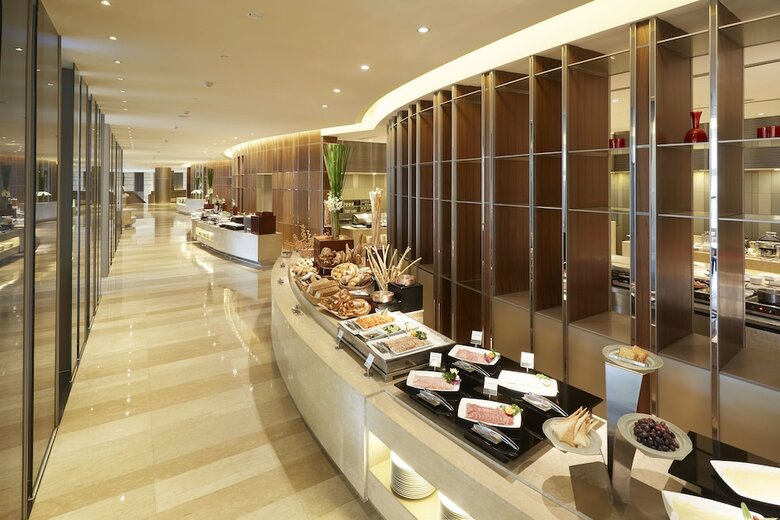 Hotel Nikko Saigon