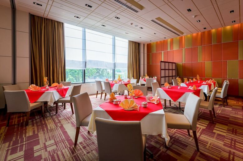 Hotel Nikko Saigon