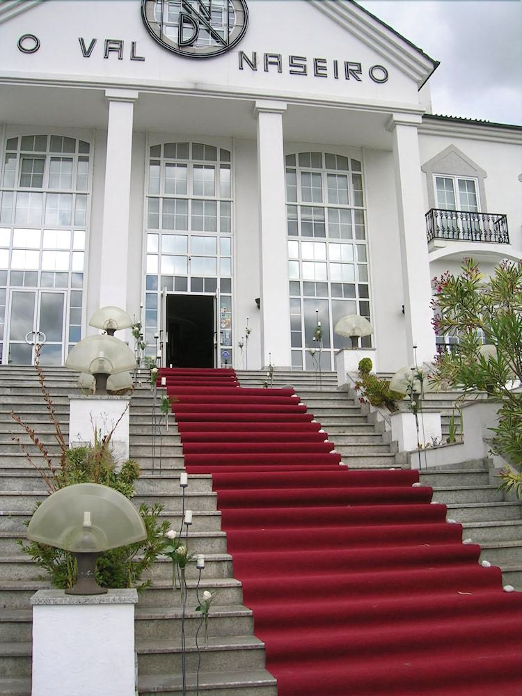 Hotel O Val Do Naseiro