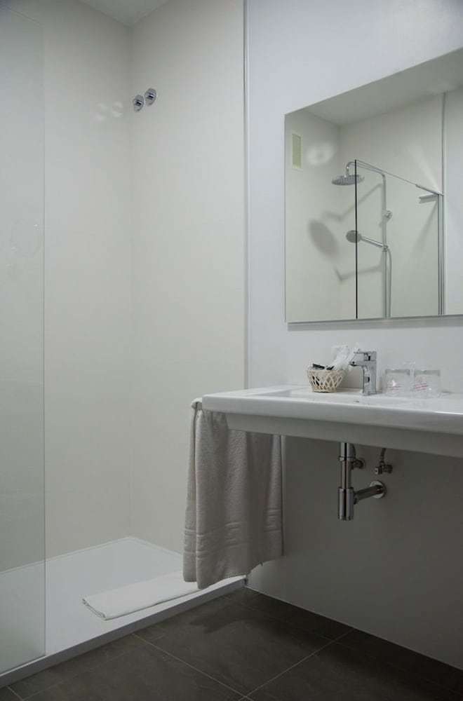 Hotel O Val Do Naseiro