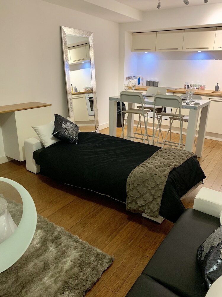 Apartamentos Stayhere 1