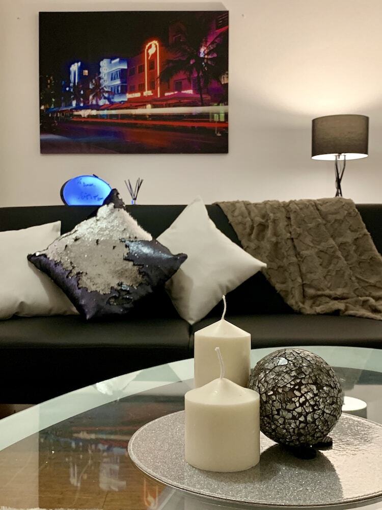 Apartamentos Stayhere 1