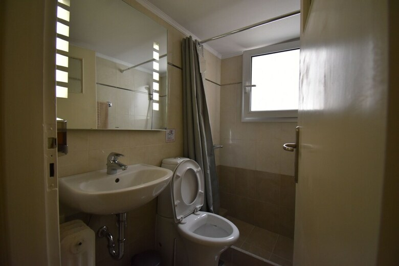 Apartamentos Check Point - Plaka