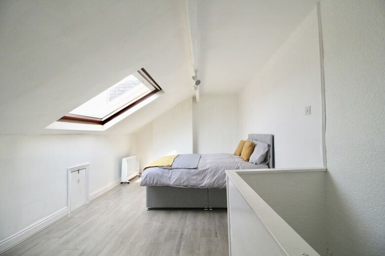 Apartamentos Stayhere 8