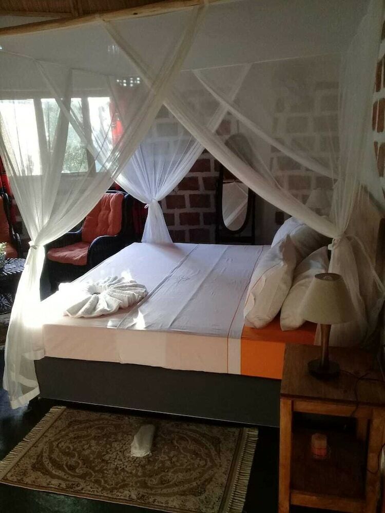Hotel Delih Beach Lodge