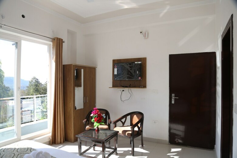 Hotel Yog Tapovan