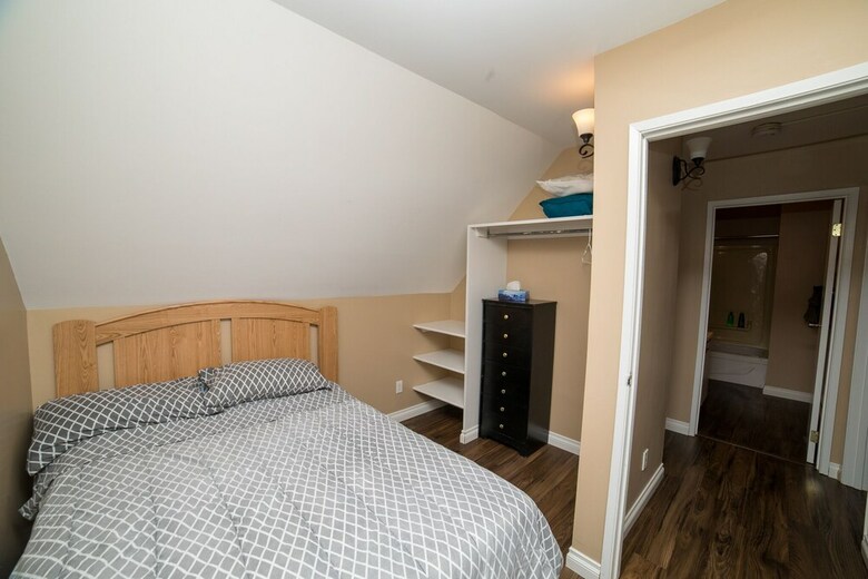 Hotel Castaways Cottages