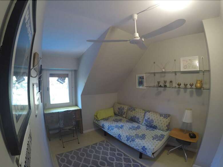 Hotel Deaf Twins Bed Breakfast