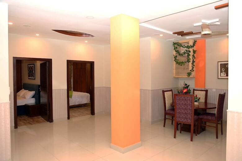 Bed & Breakfast Hak Mall Suites