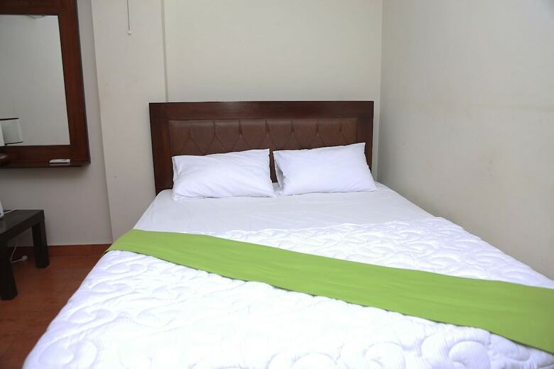 Bed & Breakfast Hak Mall Suites