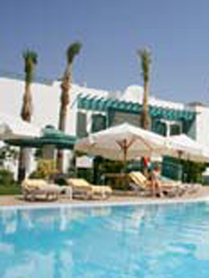 Falcon Hills Hotel
