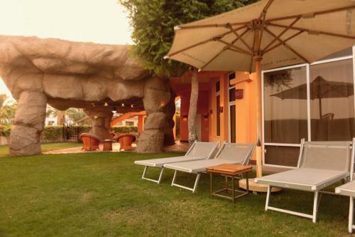Royal Savoy Hotel And Villas