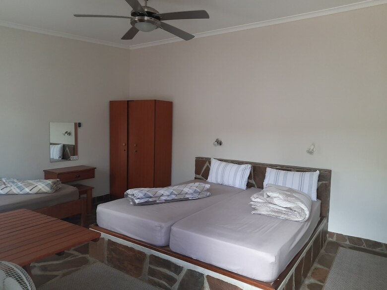 Hotel Ramblers Self Catering