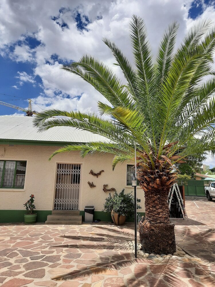 Hotel Ramblers Self Catering