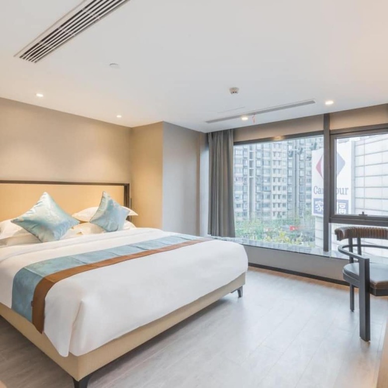 Vyluk J Hotel Shanghai West Station