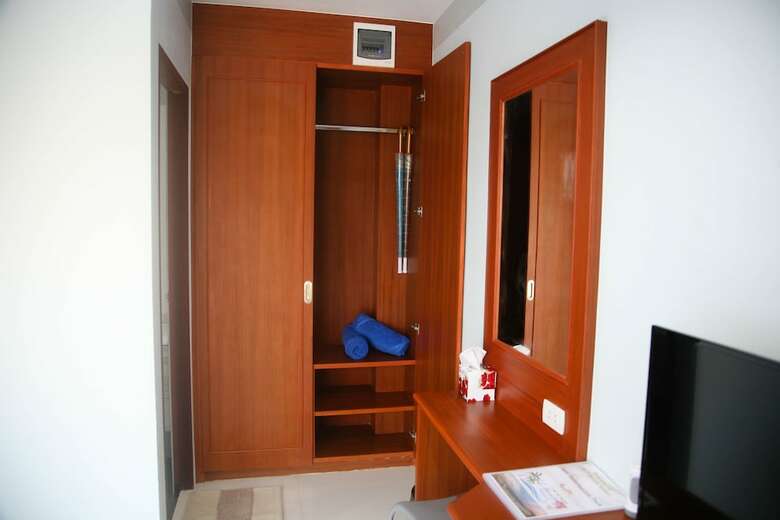 Hotel Cc Beach Resort