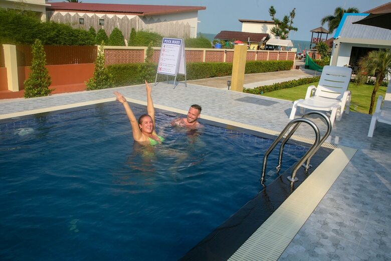 Hotel Cc Beach Resort